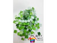 玻璃正方磚(綠色系)1公分1000克裝Z1545